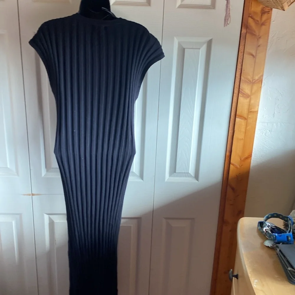 Rails NWT Ashley Vneck Black Cotton Blend Wide Ribbed Knit Dress size medium - Picture 6 of 14